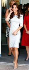 Catherine, Duchess of Cambridge фото №425314