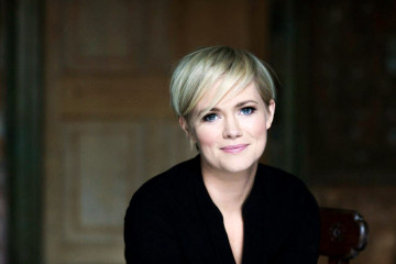 Cecelia Ahern  фото №1134123