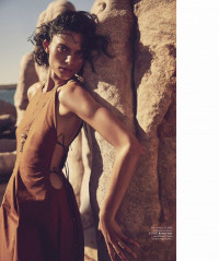 CHARLEE FRASER in Vogue Magazine, Australia February 2020 фото №1252511