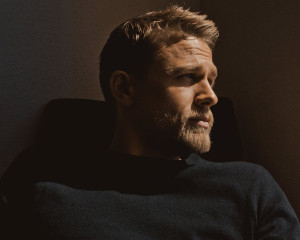 Charlie Hunnam фото №972254