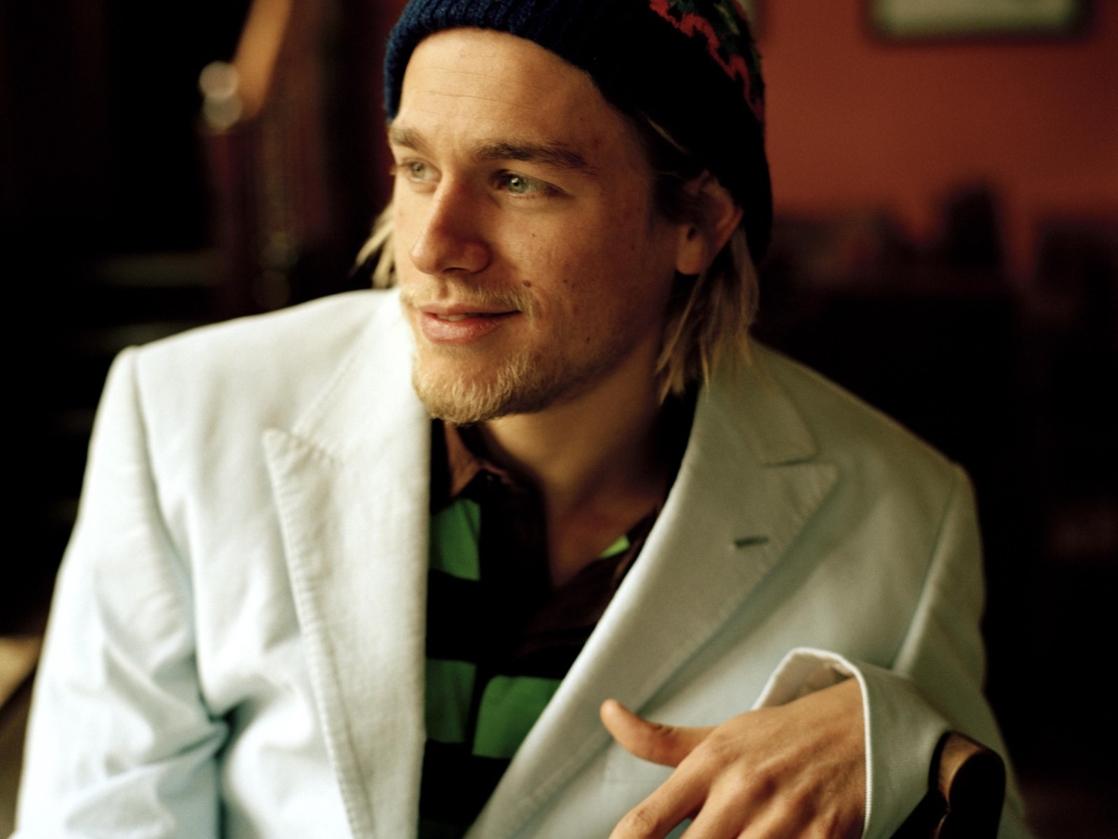 Чарли Ханнэм (Charlie Hunnam)