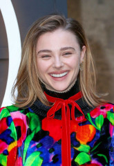 Chloe Moretz – at Louis Vuitton Cruise Fashion Show 2026 фото №1418567
