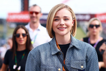 Chloe Moretz at F1 Academy Series in Austin at Circuit of The Americas 10/21/23 фото №1379600