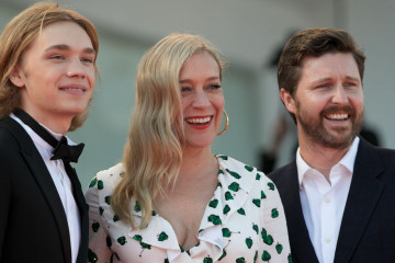 Chloe Sevigny – “Lean on Pete” Premiere at 2017 Venice Film Festival фото №992150