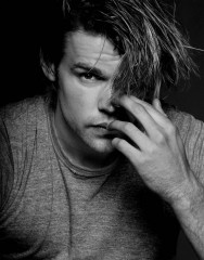 Chord Overstreet фото №659924