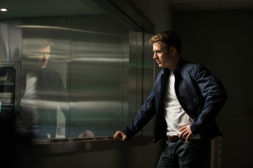 Chris Evans - Captain America: The Winter Soldier (2014) фото №1241764