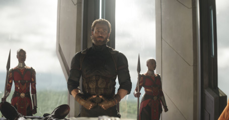 Chris Evans - Avengers: Infinity War (2018) фото №1233399