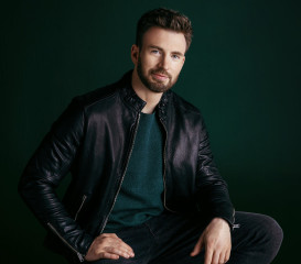 Chris Evans - Smart Communications 'Live Smarter for a Better World' (2021) фото №1291761