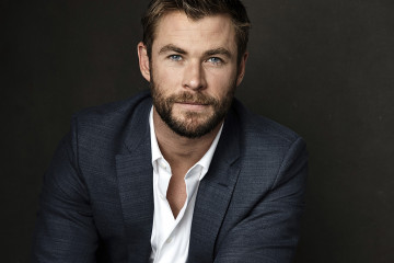Chris Hemsworth - New York Times Photoshoot 2017 фото №1000644