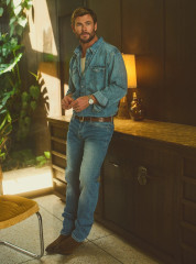 Chris Hemsworth by Gregory Harris for Vanity Fair (2024) фото №1412966