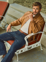 Chris Hemsworth by Gregory Harris for Vanity Fair (2024) фото №1412962