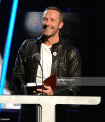 Chris Martin - Rock And Roll Hall Of Fame Induction Ceremony in NY 04/10/2014 фото №1198116