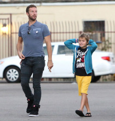 Chris Martin in Malibu 10/18/2014 фото №1004728