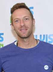 Chris Martin - Elvis Duran and the Morning Show in New York 11/24/2015 фото №1171031