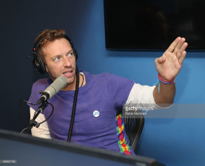 Chris Martin - SiriusXM Studios in New York 11/24/2015 фото №1171041