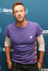 Chris Martin - SiriusXM Studios in New York 11/24/2015 фото №1171043