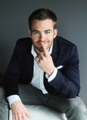 Chris Pine фото