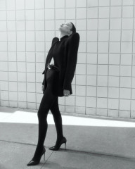 Christian Serratos-Vogue 2020 фото №1281355