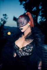 Christina Aguilera - Music Video 'Somos Nada' (2021) фото №1333598