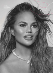 CHRISSY TEIGEN in Glamour Magazine, UK March 2020 фото №1250406