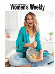 CHRISSY TEIGEN in Women’s Weekly, Singapore June/July 2020 фото №1261205