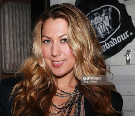 Colbie Caillat - Troubadour in West Hollywood 07/14/2011 фото №1030559