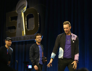 Coldplay - Pepsi Super Bowl Halftime Press Conference in San Francisco 02/04/16 фото №1155209