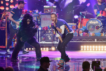 Coldplay - American Music Awards 11/22/2015 фото №1166407