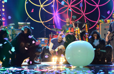 Coldplay - American Music Awards 11/22/2015 фото №1166402