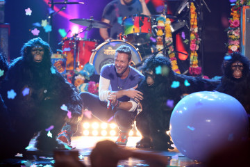 Coldplay - American Music Awards 11/22/2015 фото №1166404
