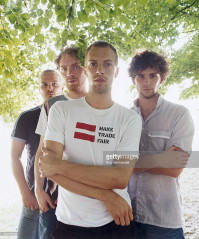 Coldplay - Jordi Adria Photoshoot 08/30/2002 фото №1184545