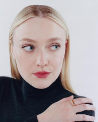 Dakota Fanning for S Magazine September 2024 фото №1402998
