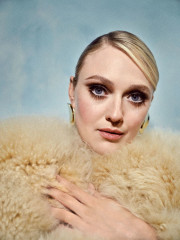 Dakota Fanning ~ THE CUT OctoberNovember 2024 by Olivia Malone фото №1407031