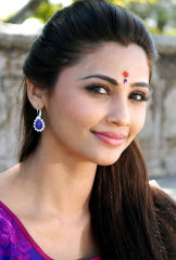 Daisy Shah фото №1111674