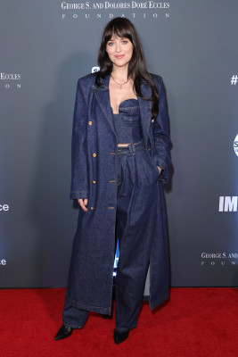 Dakota Johnson-Sundance Institute's Inaugural Opening Night in ParkCity 01/19/23 фото №1362670