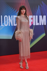 Dakota Johnson-"The Lost Daughter" ,65th BFI London Film Festival фото №1315488