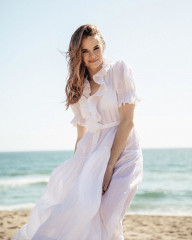 Danielle Panabaker – DÔEN May 2019 Campaign фото №1176906