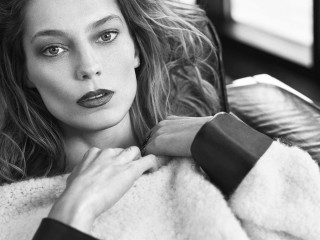 Daria Werbowy - photoshoot in Air France for Madame Figaro фото №989105
