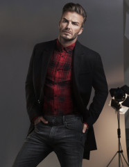 David Beckham - photoshoot for H&M AUTUMN LOOKBOOK фото №990799