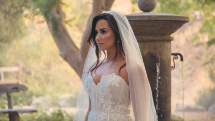 Demi Lovato - Music Video Tell Me You Love Me (2017) фото №1085558
