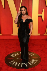 Demi Lovato – Vanity Fair Oscar Party in Beverly Hills фото №1390759