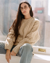 Demi Moore for J. Crew’s fall 2024 catalog фото №1406126