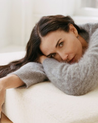 Demi Moore for J. Crew’s fall 2024 catalog фото №1406124