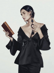 Demi Moore by Brett Lloyd for Vogue Italia // April 2021 фото №1294257