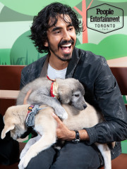 TIFF2019 || Actors with Puppies фото №1218459