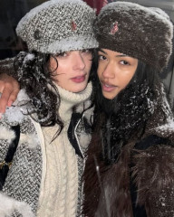 Deva Cassel – for Moncler Grenoble F/W 2025 Fashion Show фото №1414321