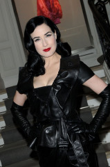 Dita Von Teese фото №238215