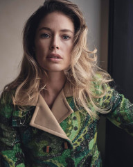 DOUTZEN KROES in The Sunday Times Style Magazine, March 2020 фото №1248702