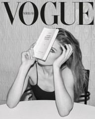 Doutzen Kroes – Vogue Magazine Netherlands May 2019 Issue фото №1161878