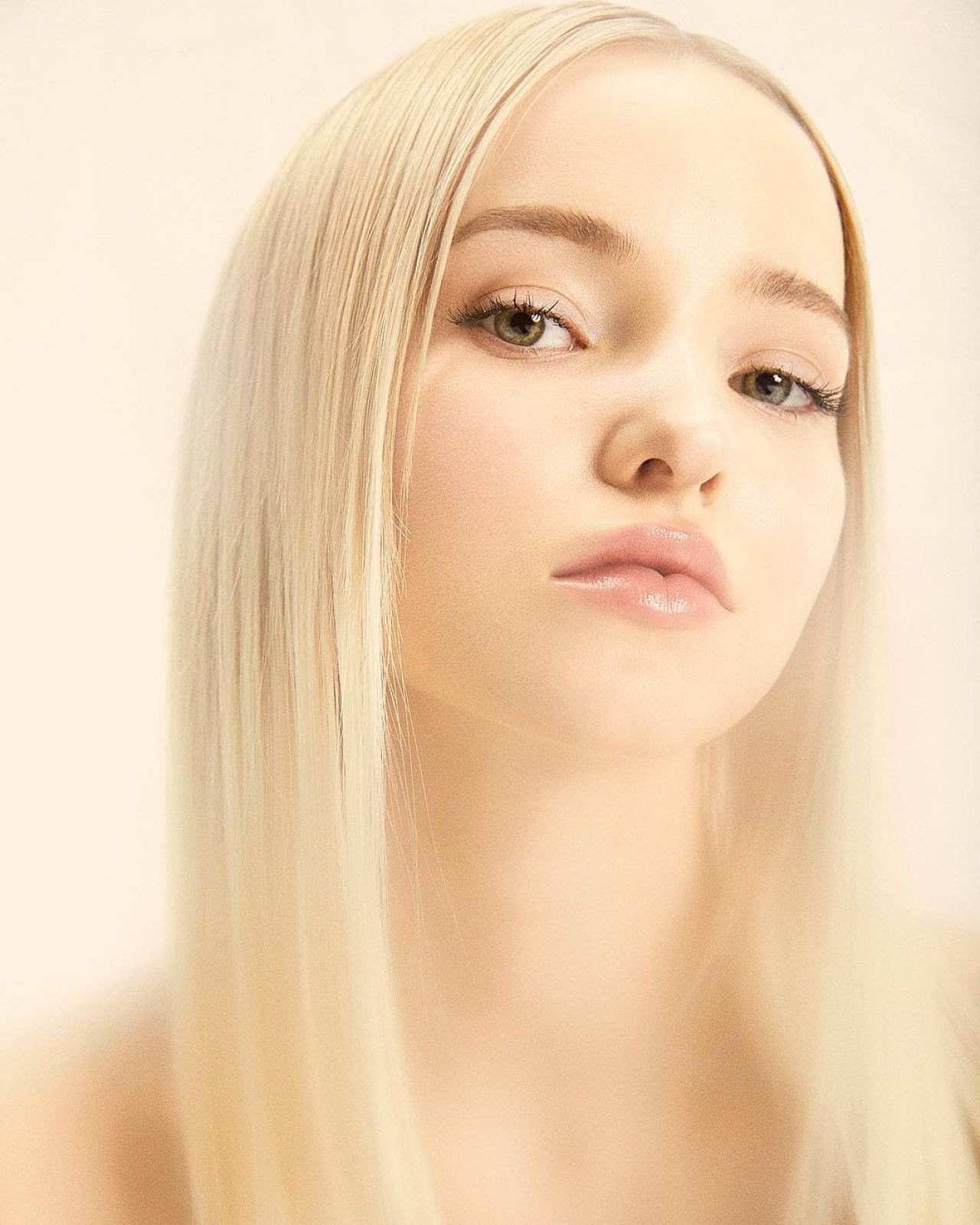 Дав Оливия Камерон (Dove Cameron)